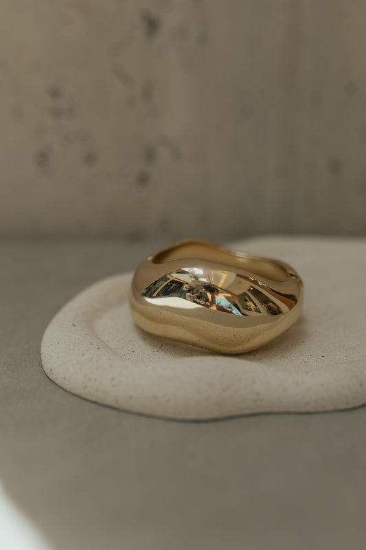 Bracelete Ultra Maxi Liso Ondas Dourado