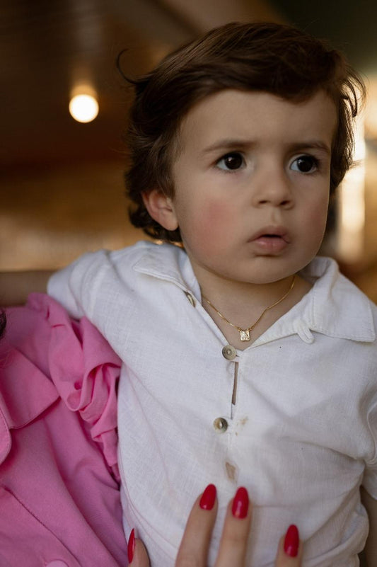 Colar Escapulário Infantil Clássico Dourado