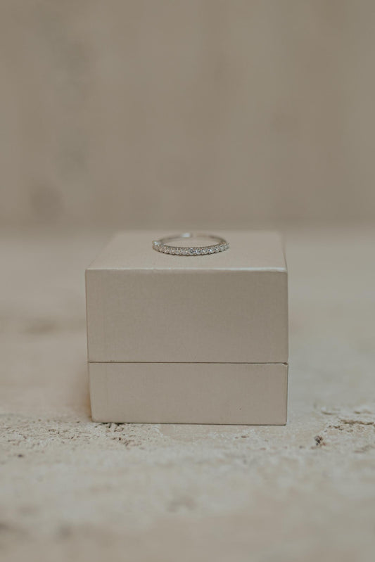 Anel Meia Aliança Ponto de Luz 2mm Moissanite Prata 925 Ródio Branco