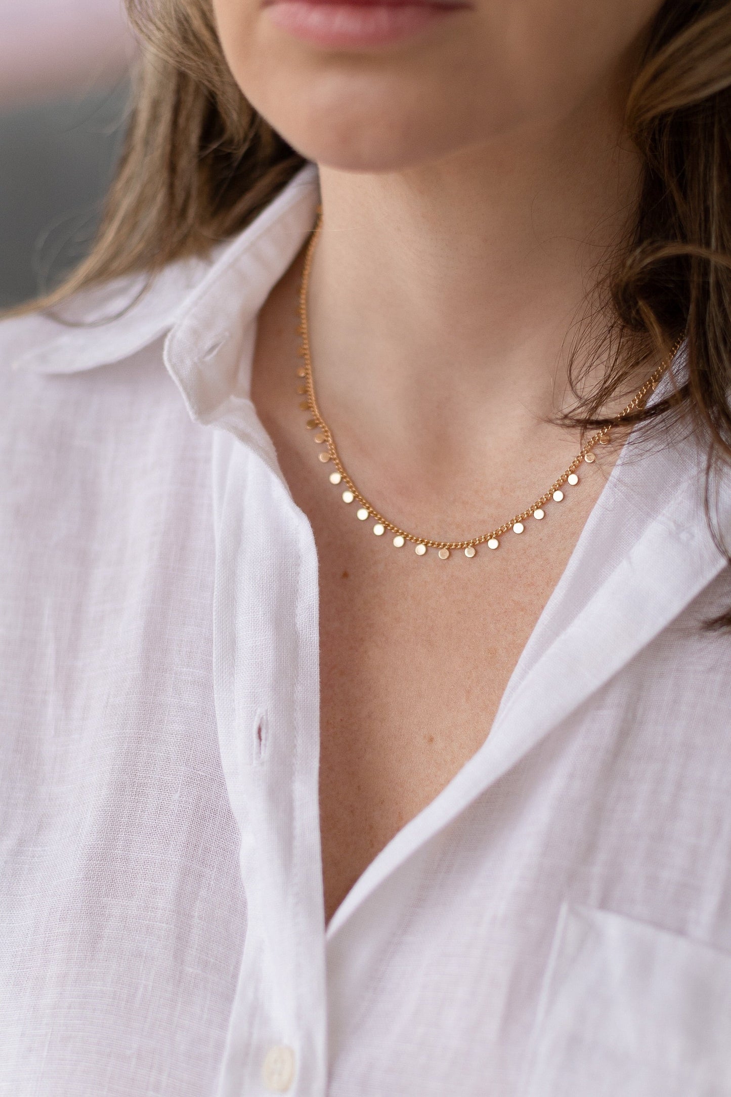 Choker Bolinhas Achatadas Dourado