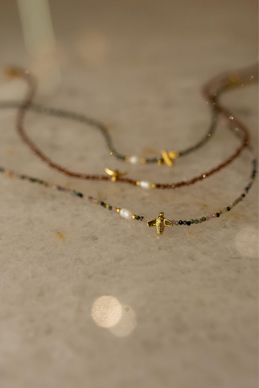 Colar Choker Granada Laranja Bee Dourado