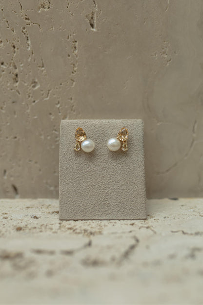 Brinco Quartzo e Pérola Botão Dourado