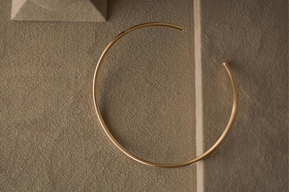 Choker Aro Tubo Liso Dourado