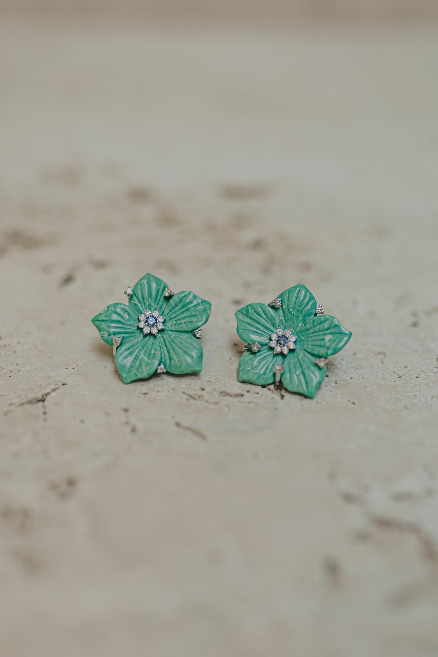 Brinco Flor 5 Pétalas Baquelite Verde Prata 925 Ródio Branco