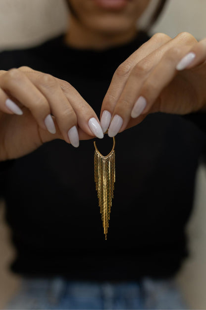 Brinco Meia Argola Franja Dourado