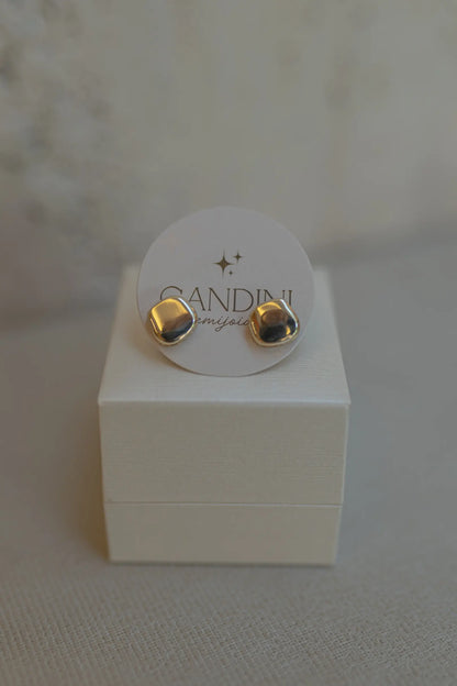 Brinco Orgânico Liso Dourado G