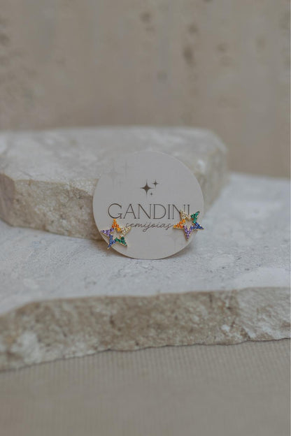 Brinco Estrela Rainbow Dourado