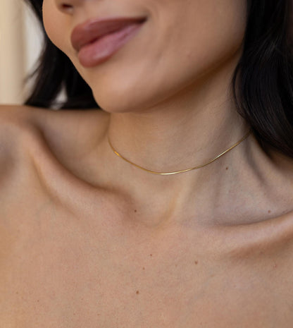 Colar Choker Snake 1mm Dourado