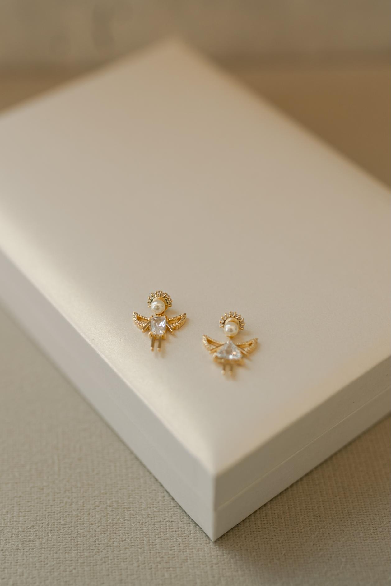 Colar Filhos com Pérolas Dourado