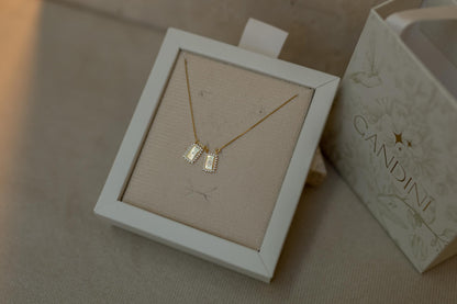 Colar Escapulário Mão de Hamsá Dourado