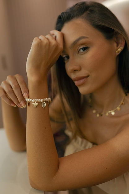 Colar Choker de Canutilhos com Medalhas Dourado