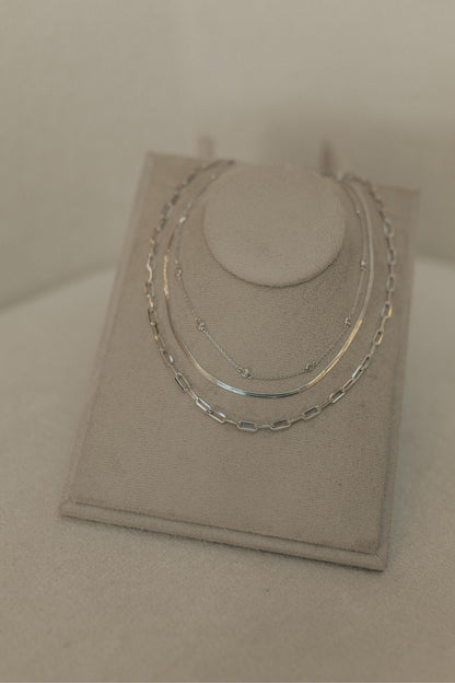 Colar Choker Fita 3mm Ródio Branco