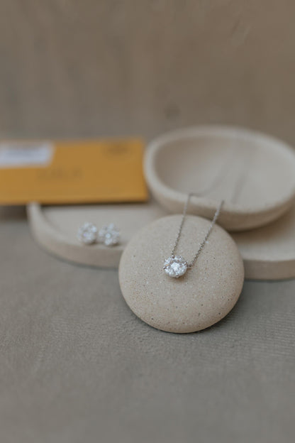 Brinco Illusion Moissanite 10mm Prata 925