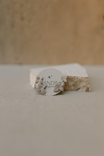 Brinco Ear Cuff Camélia