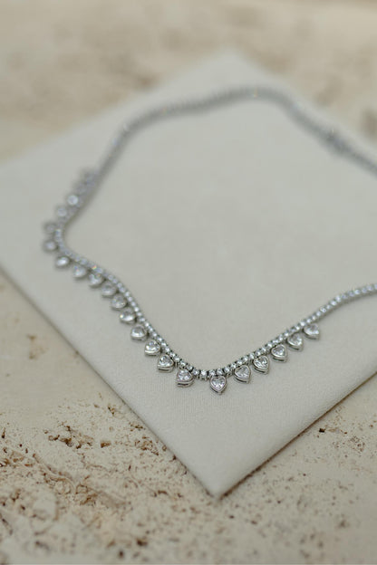 Colar Choker Riviera Corações Ródio Branco