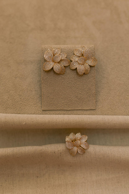 Anel Flor Duo Cravejado Dourado