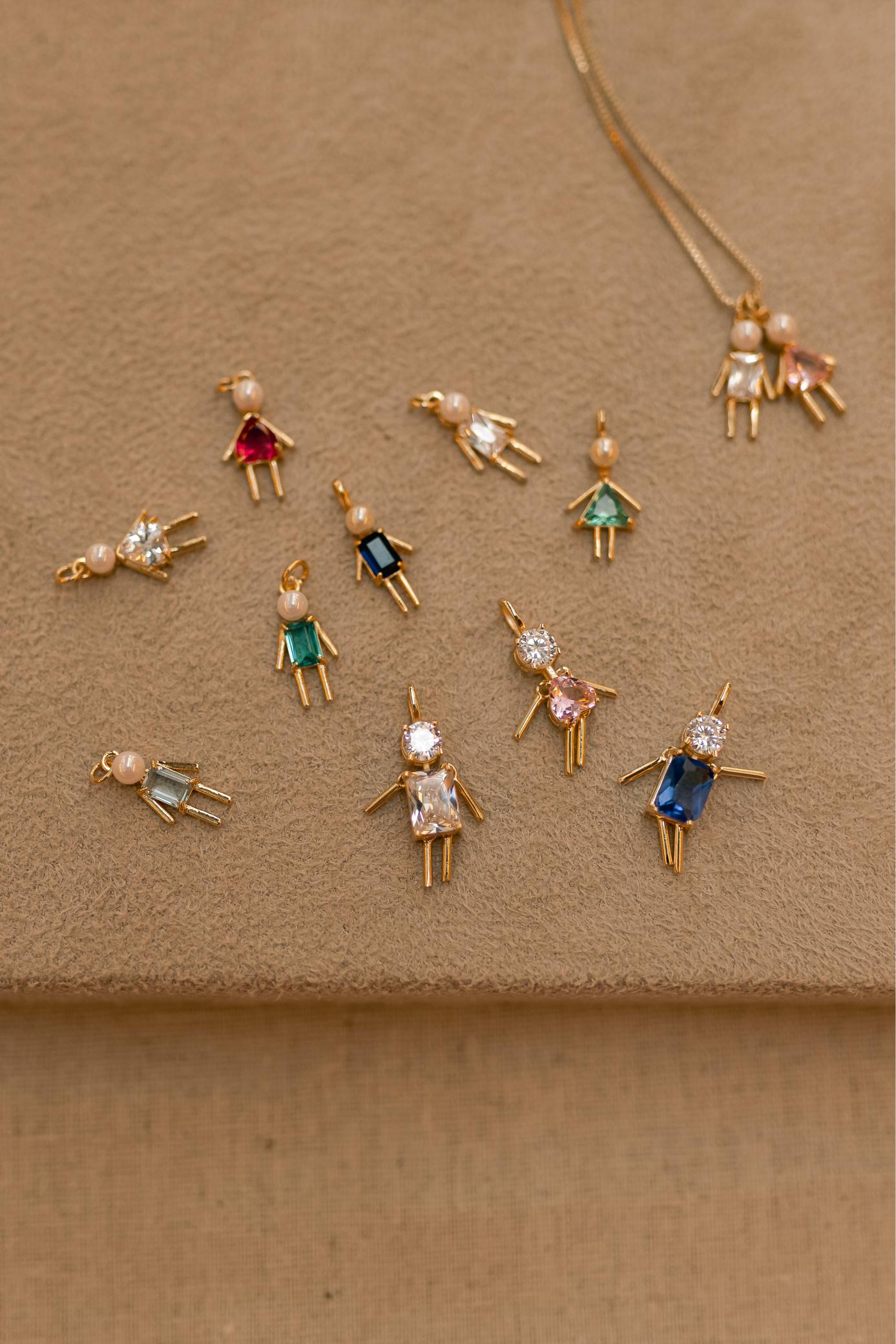 Colar Filhos com Pérolas Dourado