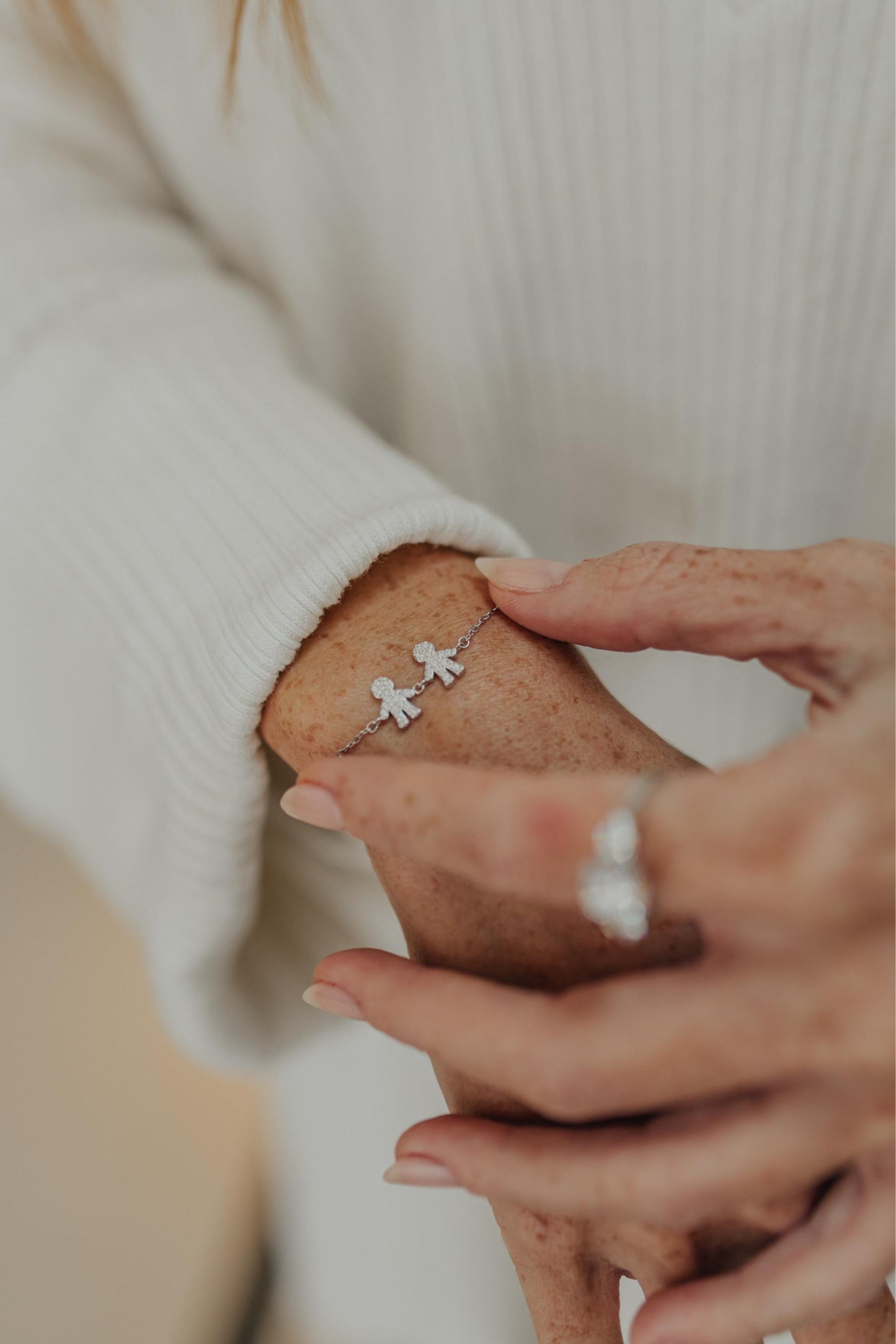 Pulseira Filhos Cravejado Prata 925 Ródio Branco