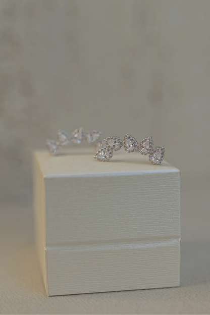 Brinco Ear Cuff Gotas Ródio Branco