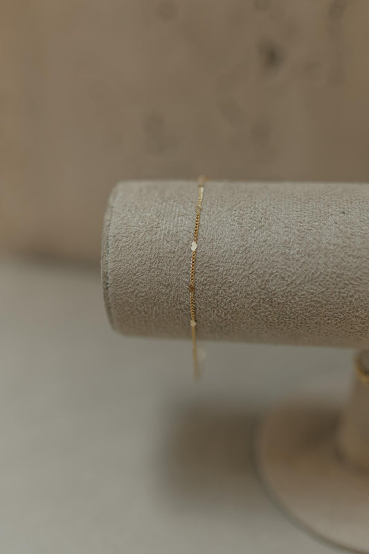 Pulseira Mini Corações Dourado