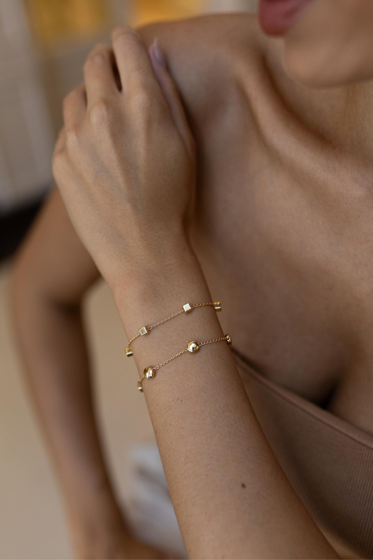 Pulseira Minimalista Orgânica Dourado