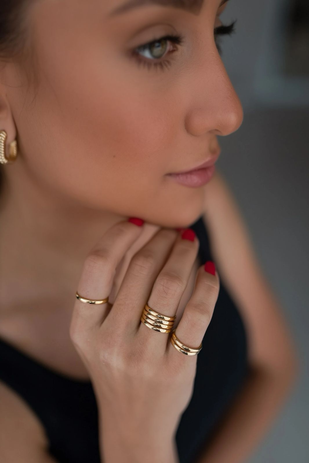Anel Aliança Liso Minimalista Dourado