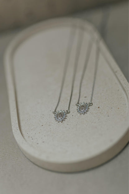 Colar Escapulário Nossa Senhora das Graças Prata 925 Ródio Branco