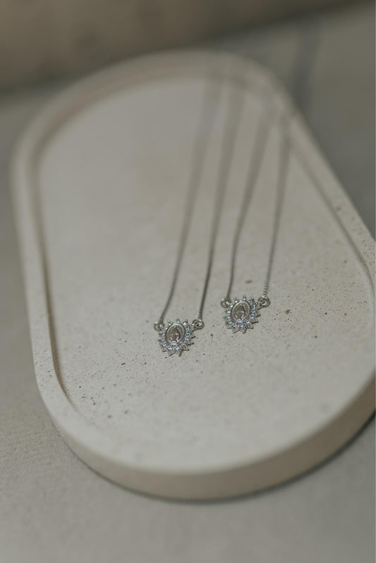 Colar Escapulário Nossa Senhora das Graças Prata 925 Ródio Branco