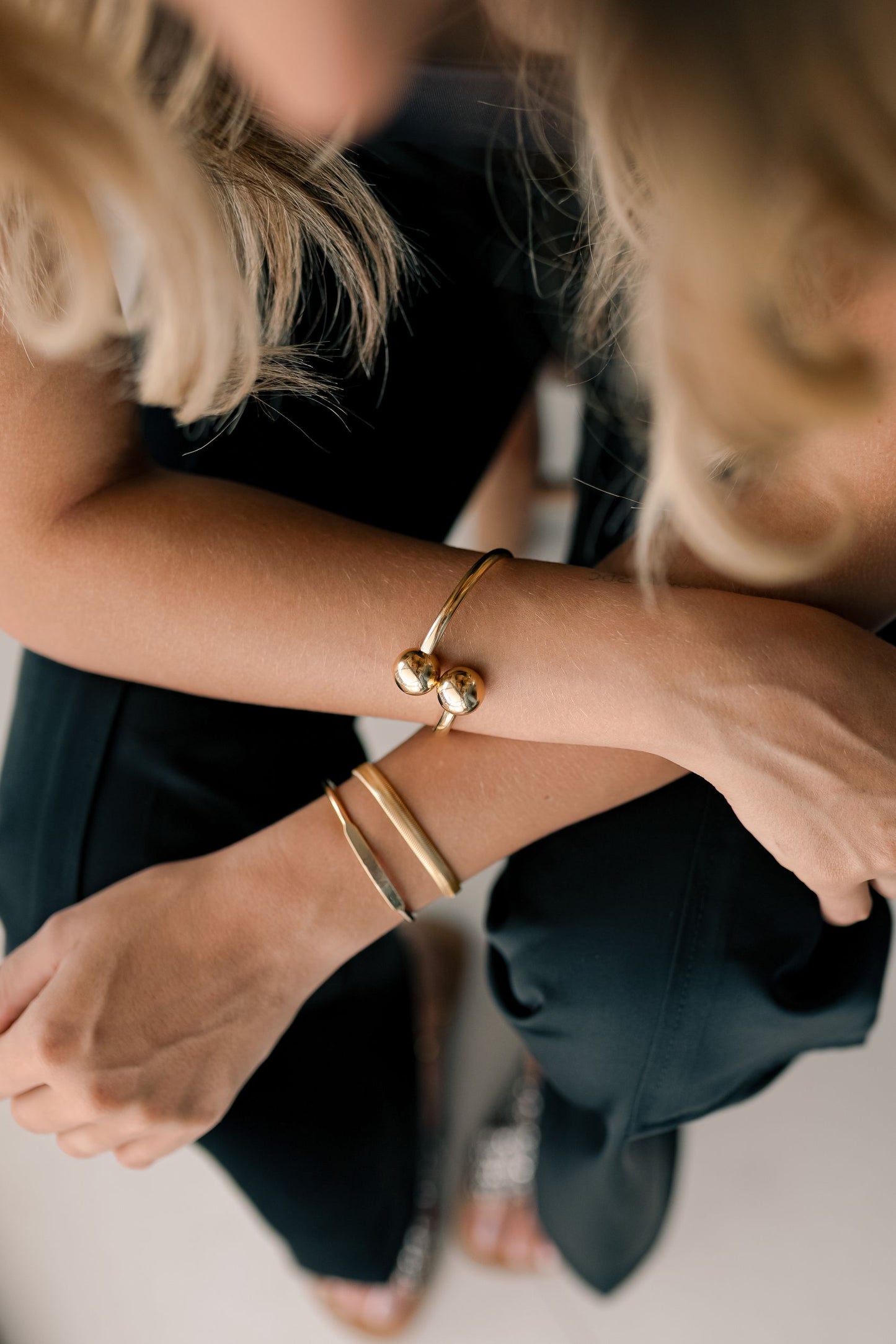 Bracelete de Bolas Liso Dourado