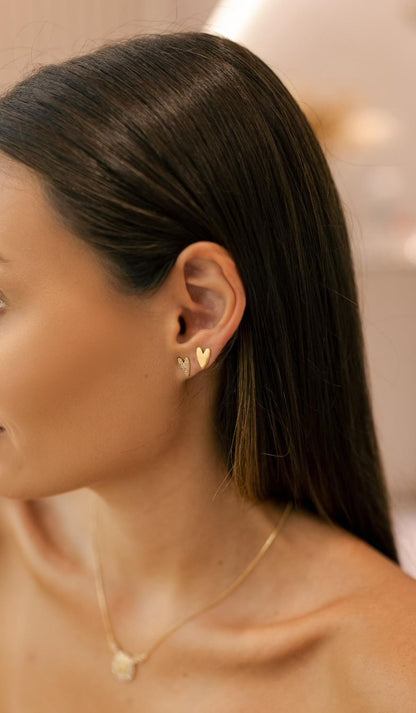 Brinco Coração Cravejado Dourado