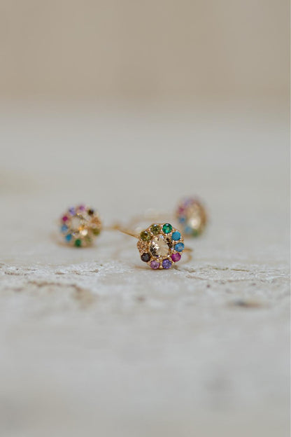 Anel Ajustável Flor Rainbow Dourado