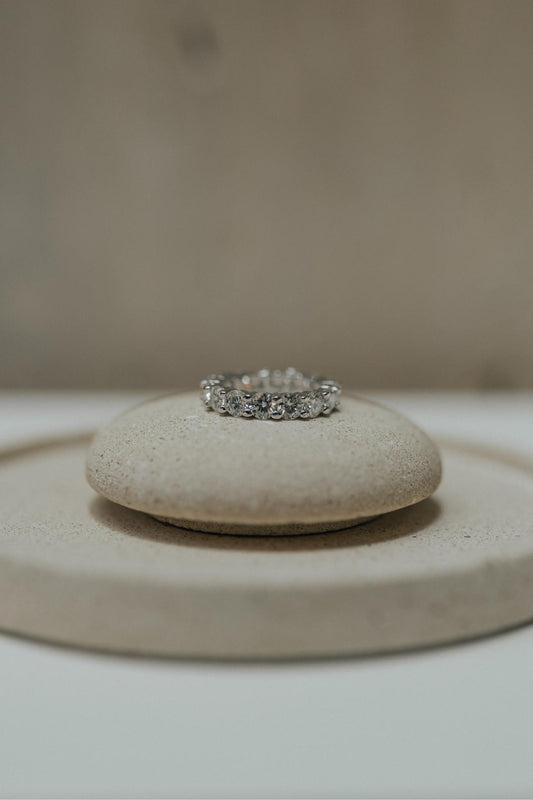 Anel Aparador de Aliança 4mm Moissanite Prata 925 Ródio Branco