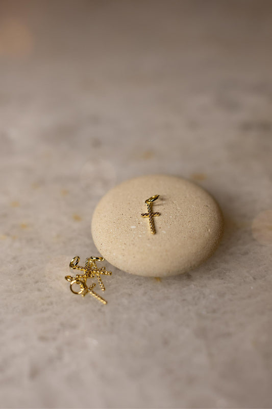 Pingente Crucifixo Confete Dourado
