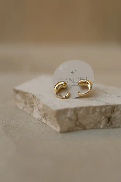 Brinco Vírgula Orgânica Dourado