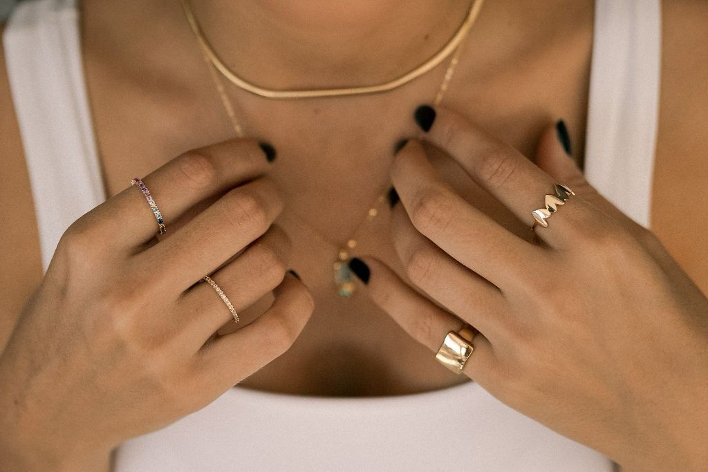 Anel Quatro Corações Liso Dourado