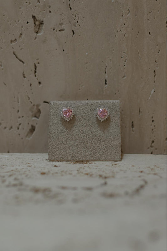 Brinco Coração Borda Cravejada Rosa Ródio Branco