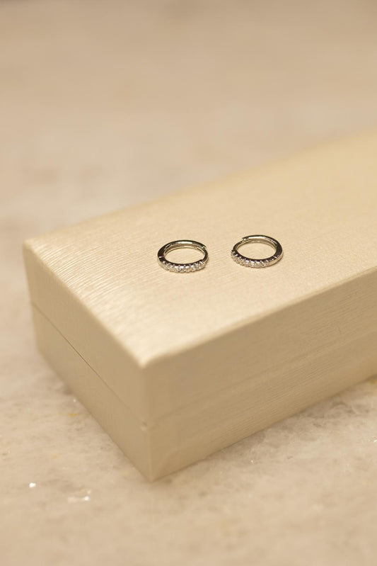Brinco Argola Slim 12mm Moissanite Prata 925 Ródio Branco
