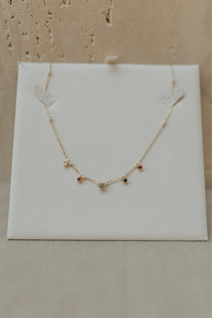 Choker Zircônias Coloridas e Pérolas de Água Doce Dourado