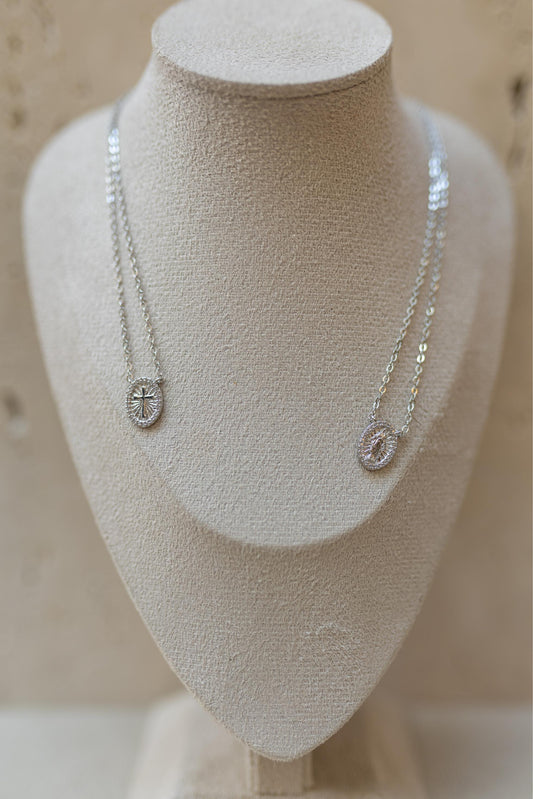 Colar Escapulário Nossa Senhora das Graças e Cruz Ródio Branco