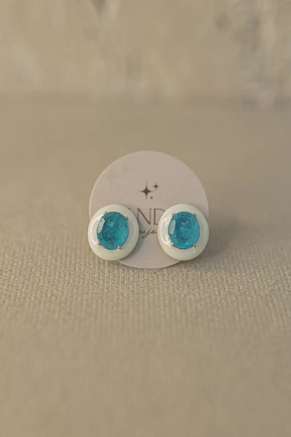 Brinco Oval Esmaltado Branco Ródio Branco