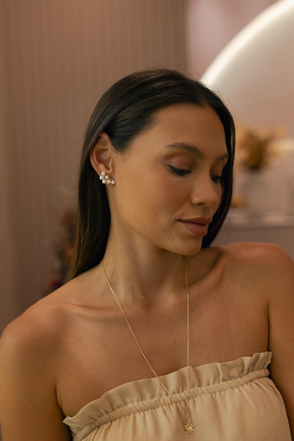 Brinco Ear Cuff Mini Pérolas e Zircônias Cristal Dourado