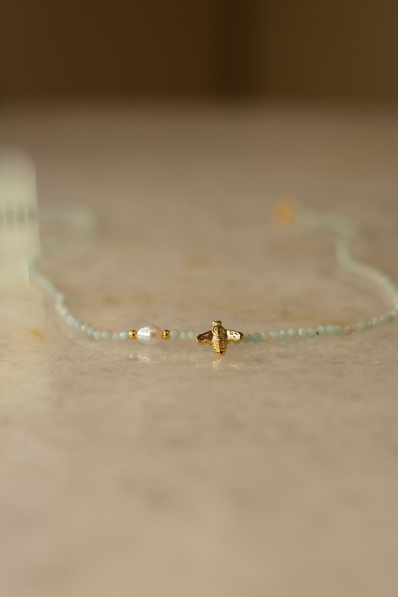 Colar Choker  Pedras Naturais Bee Pérola  Dourado