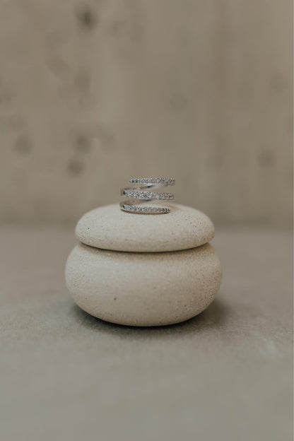 Anel Ajustável Espiral Cravejado