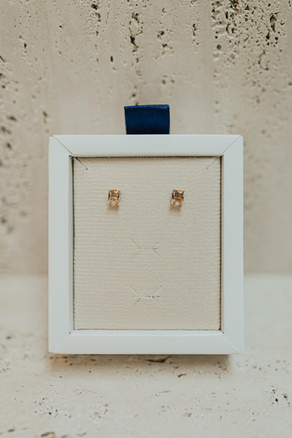 Brinco Retangular Morganita Dourado