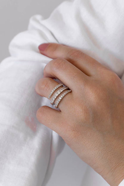 Anel Ajustável Espiral Cravejado