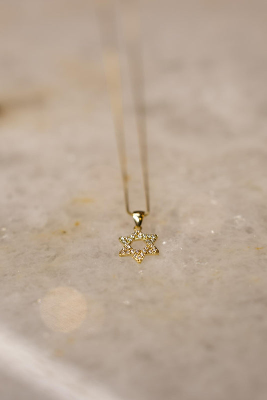 Colar Estrela de Davi Cravejado Dourado