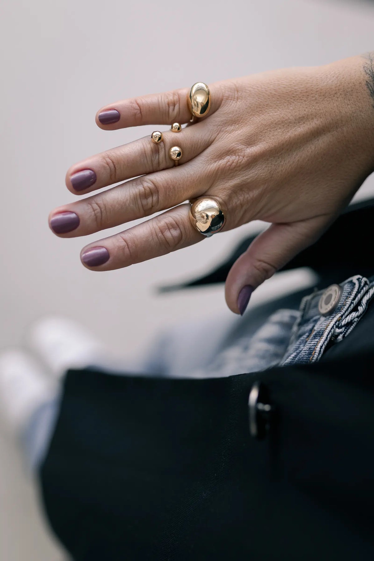 Anel Ajustável Design 3 Bolas Dourado
