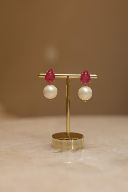 Brinco Gota Rubelita e Pérola Dourado