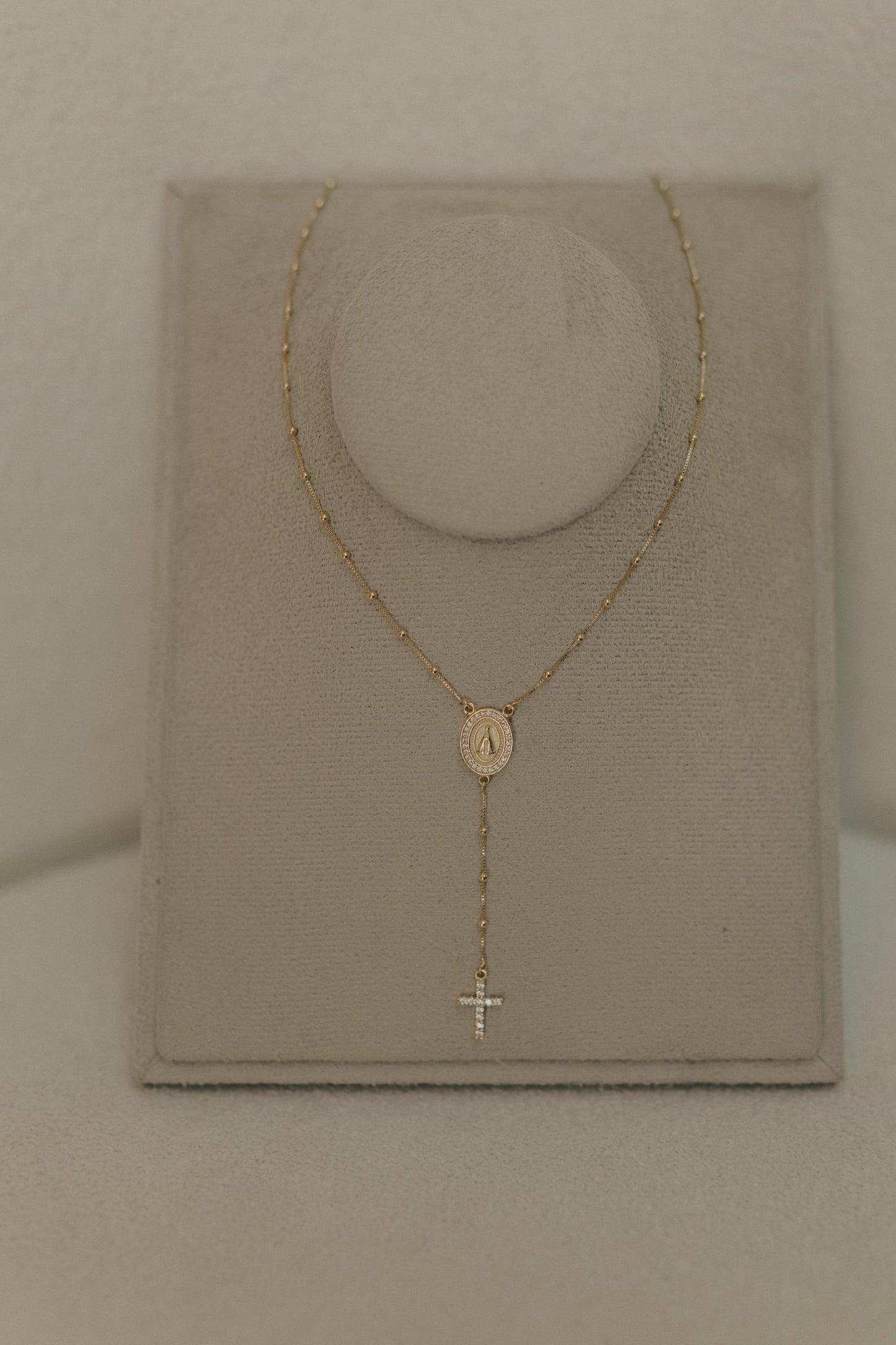 Colar Terço Nossa Senhora Aparecida Dourado