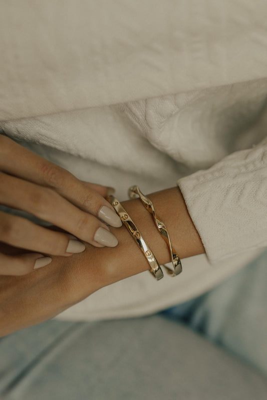 Bracelete Inspo Fechado Ouro